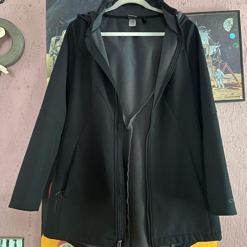 Champion VentureDry Waterproof Warm Lined Medium Women's Black Hooded Jacket - Picture 2 of 13